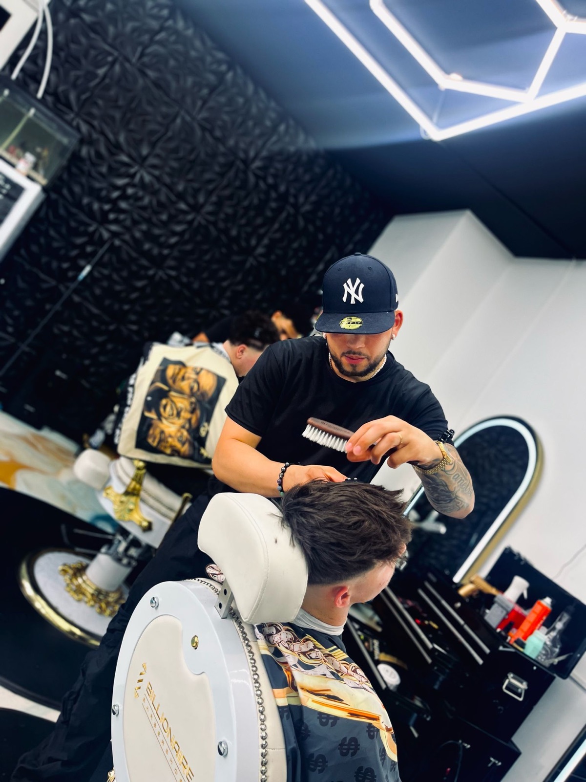 Facial en verzorging bij Billionaire Barbershop